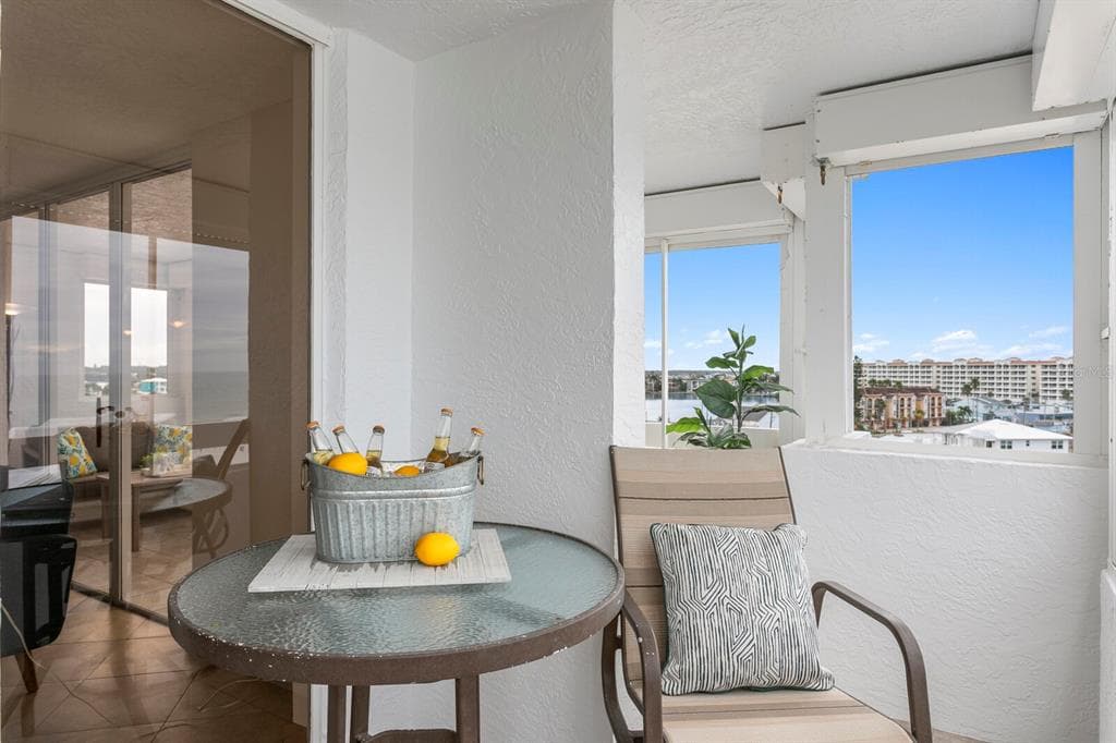 17900 GULF BOULEVARD 6A photo 14