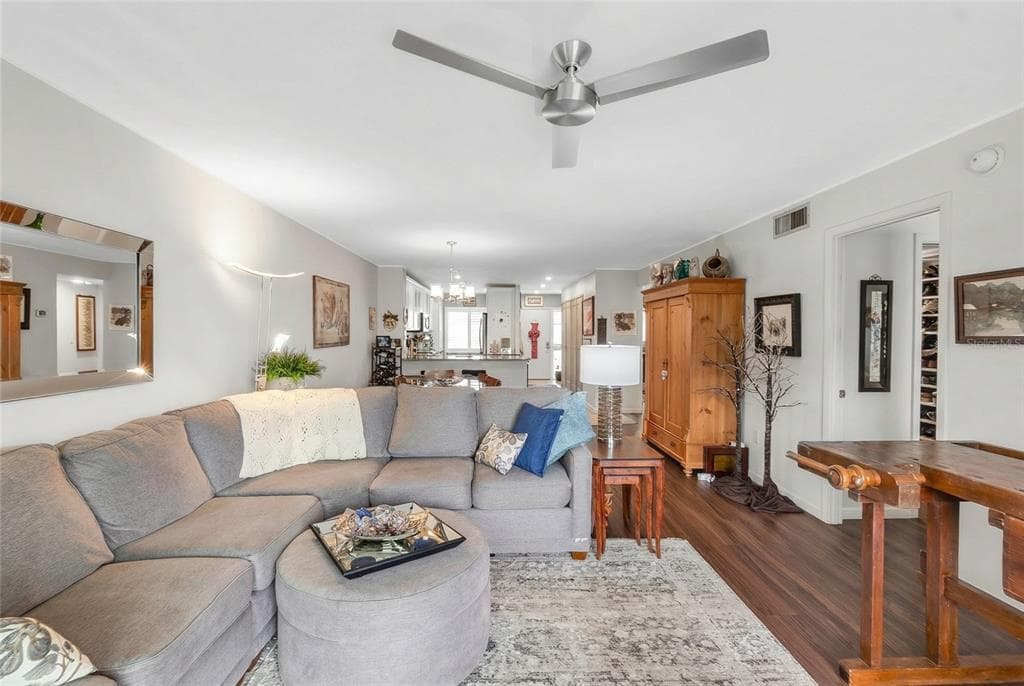 1650 1ST AVENUE W 307B photo 12