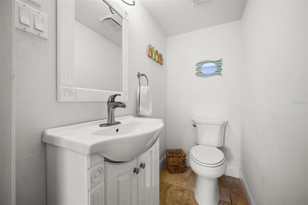 4803 SW SANTA BARBARA COURT 8 photo 18