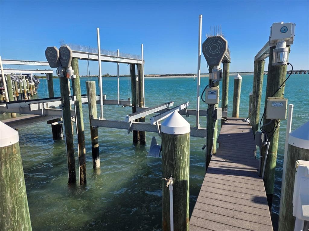6040 BOCA GRANDE CAUSEWAY #11 Boat Slip 1