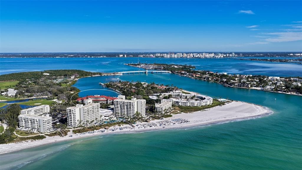 225 SANDS POINT ROAD 6201 photo 3