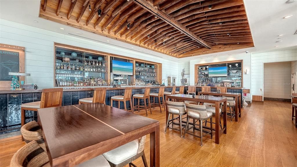 225 SANDS POINT ROAD 6201 photo 24