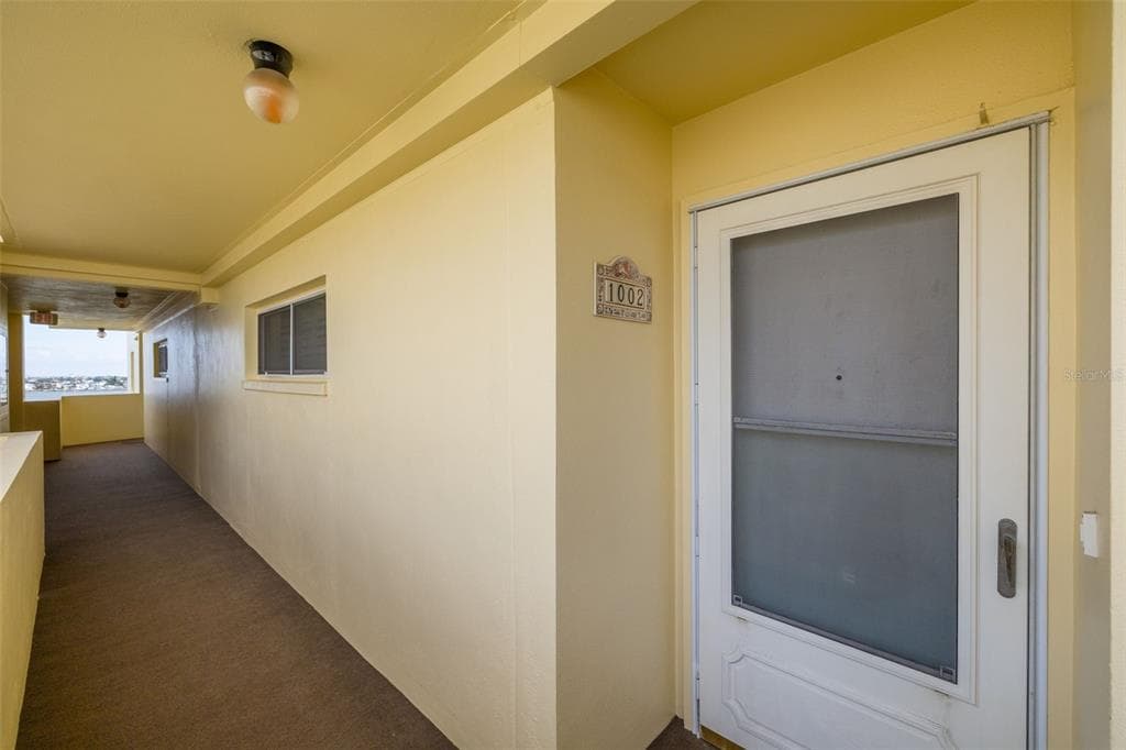 4525 COVE CIRCLE 1002 photo 9