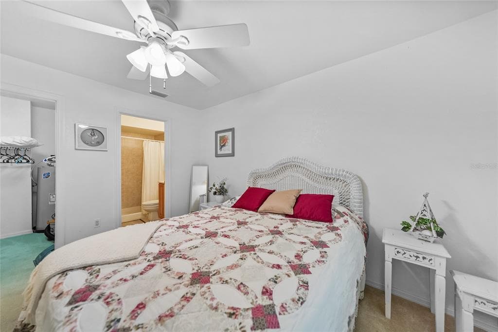 25225 RAMPART BOULEVARD 1607 photo 17