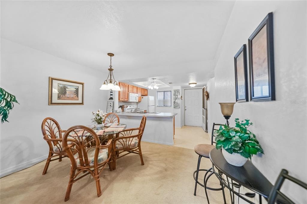 25225 RAMPART BOULEVARD 1607 photo 10