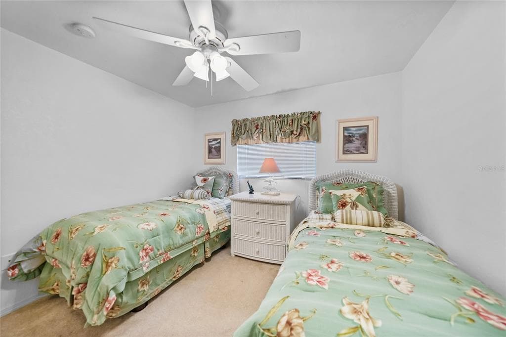 25225 RAMPART BOULEVARD 1607 photo 21
