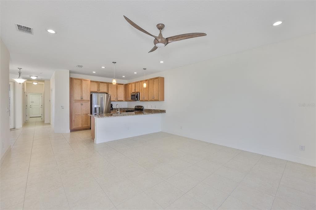 4906 AVILA LAKES DRIVE photo 15