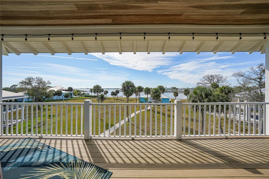 6751 PORTSIDE LANE photo 3