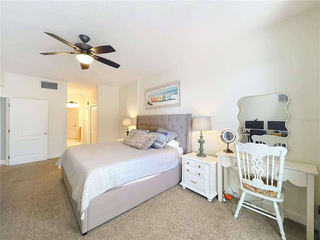 601 N MIRAMAR AVENUE 205 photo 12