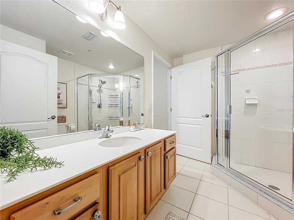 601 N MIRAMAR AVENUE 205 photo 19