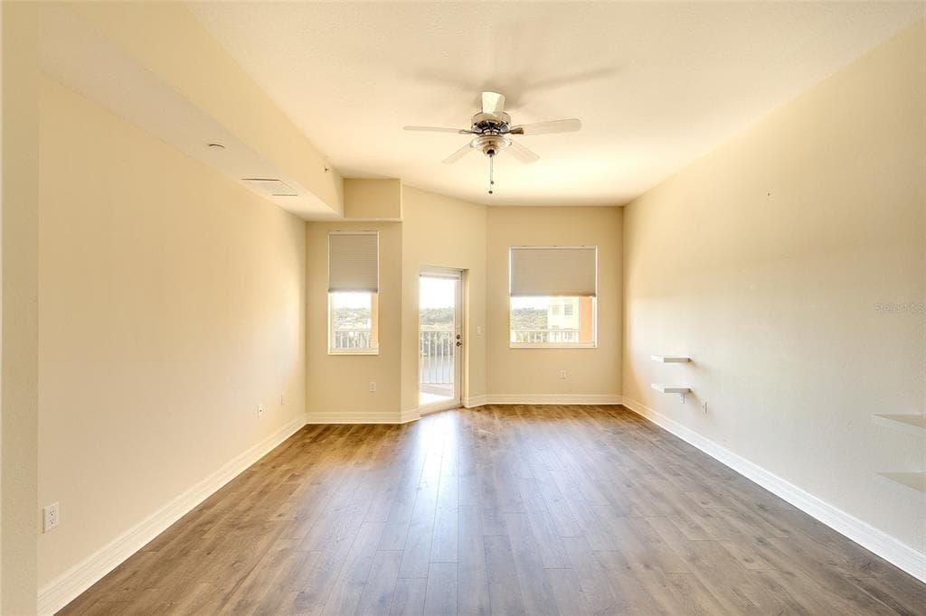 1921 MONTE CARLO DRIVE 603 photo 11