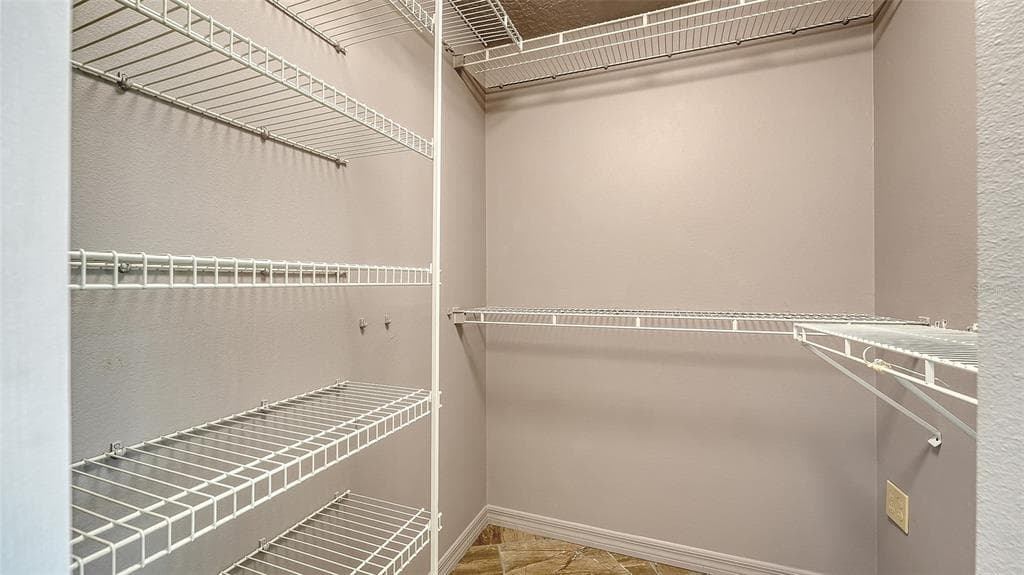 4707 CLIPPER DRIVE photo 23