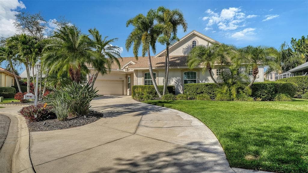 4707 CLIPPER DRIVE photo 2