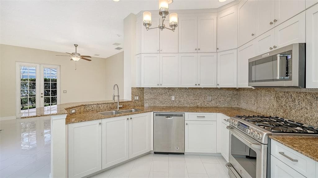 4707 CLIPPER DRIVE photo 12