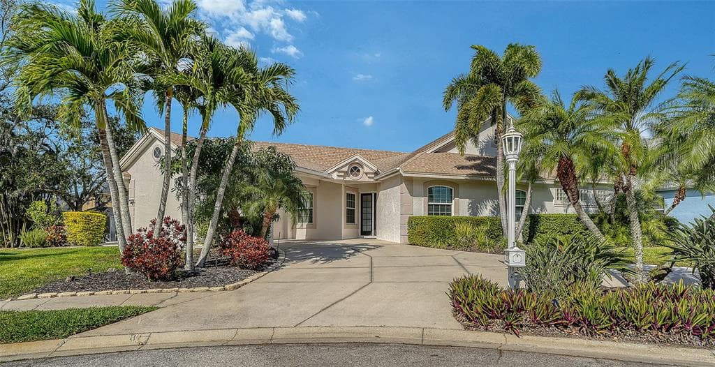 4707 CLIPPER DRIVE photo 3