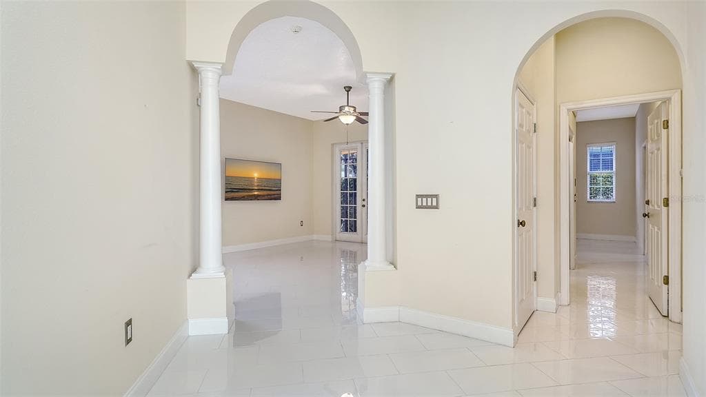 4707 CLIPPER DRIVE photo 4