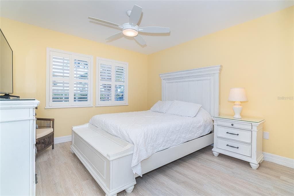 7466 PALM ISLAND DRIVE 2911 photo 23