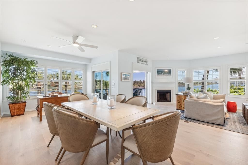 45 SEAWATCH LAKE DRIVE photo 5