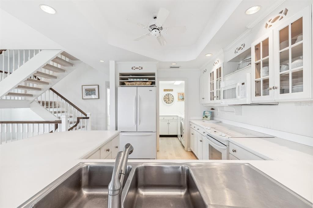 45 SEAWATCH LAKE DRIVE photo 10