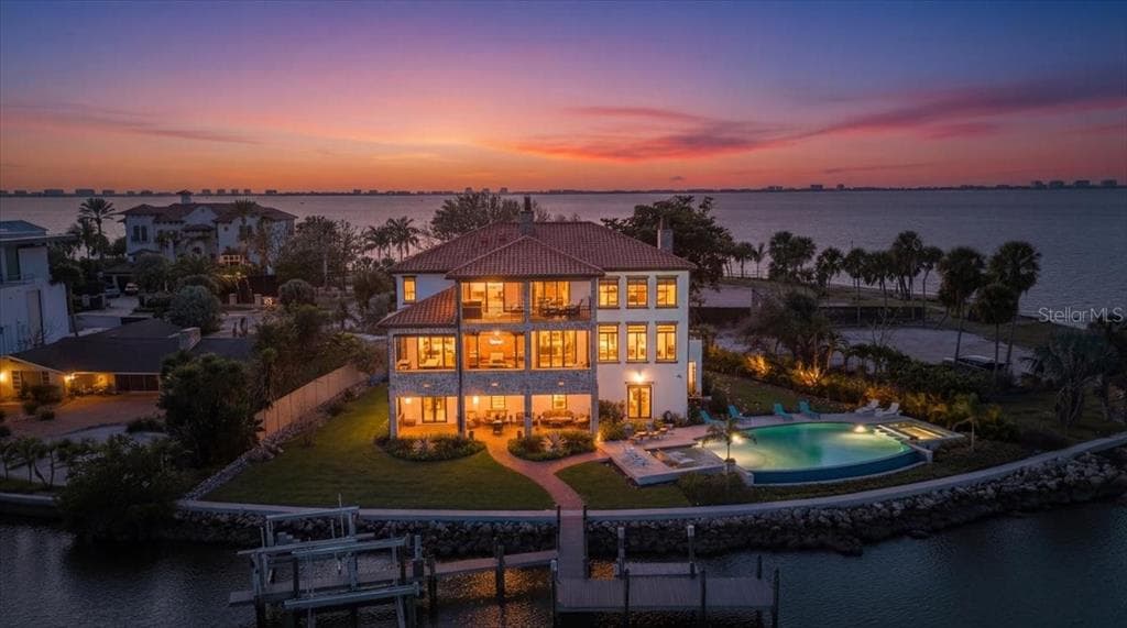 315 S SHORE DRIVE photo 6
