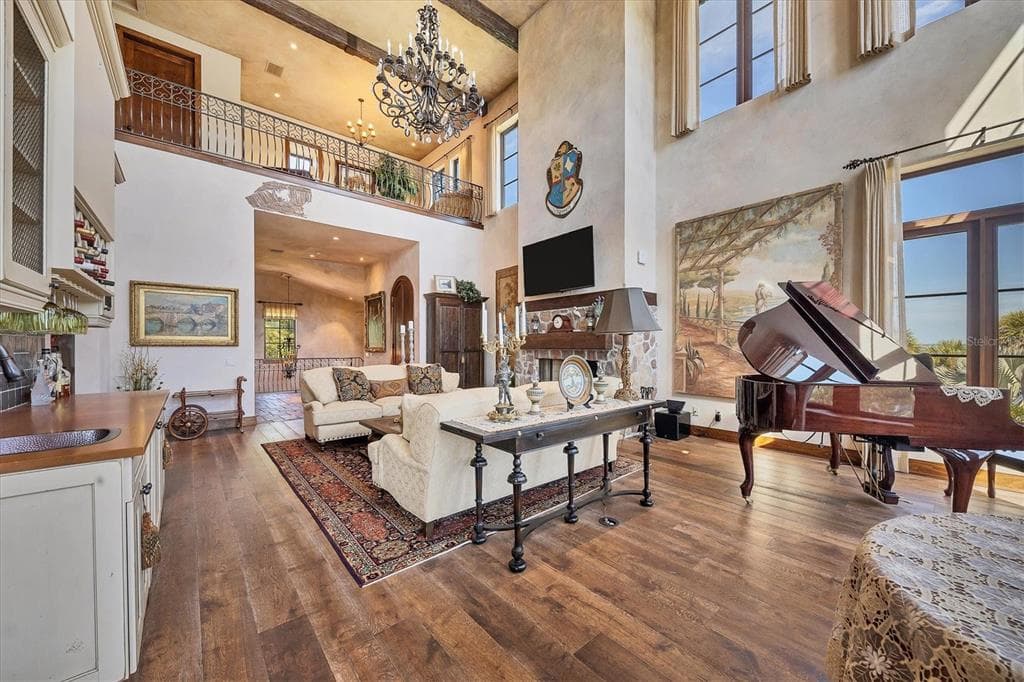 315 S SHORE DRIVE photo 19