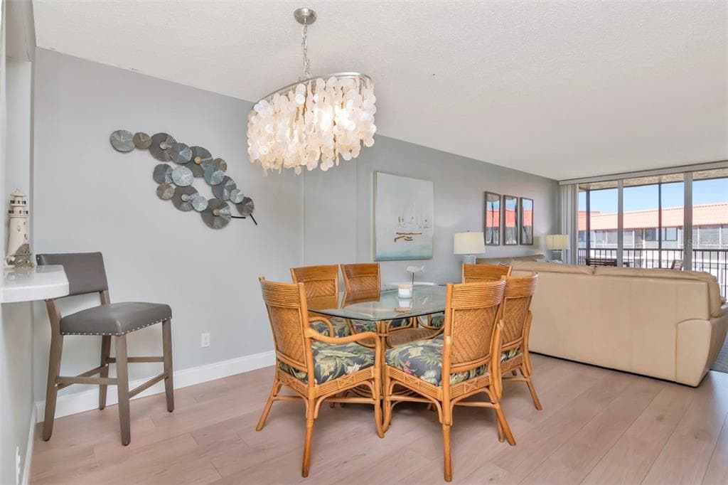 17580 GULF BOULEVARD 403 photo 8