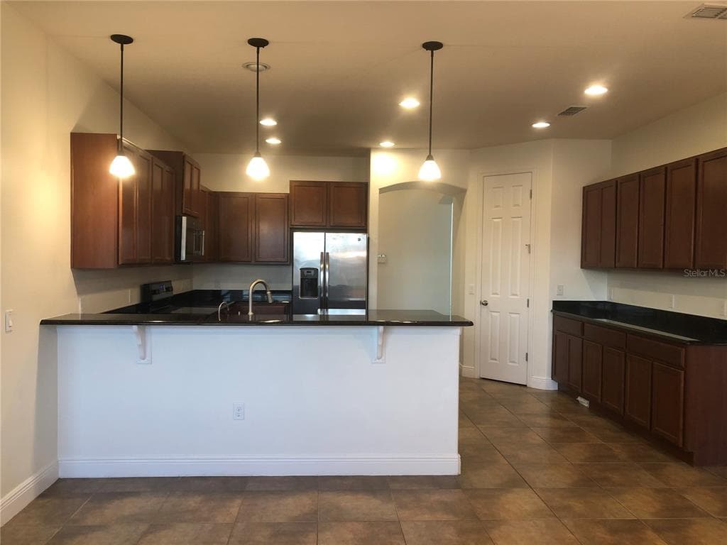 2360 EAGLE TALON COURT 5