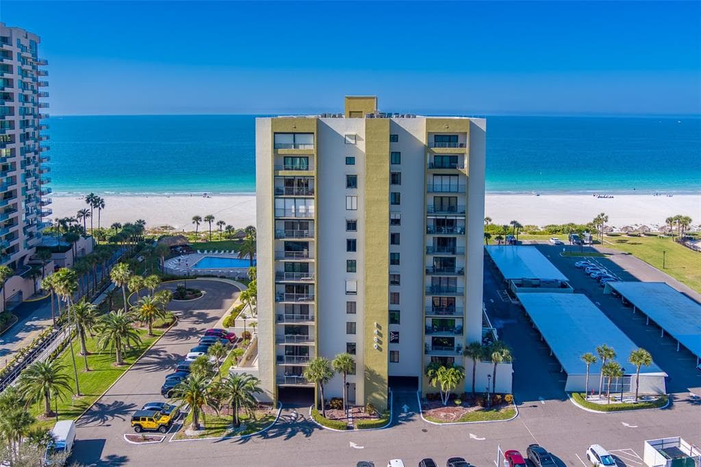 1480 GULF BOULEVARD 201 photo 1