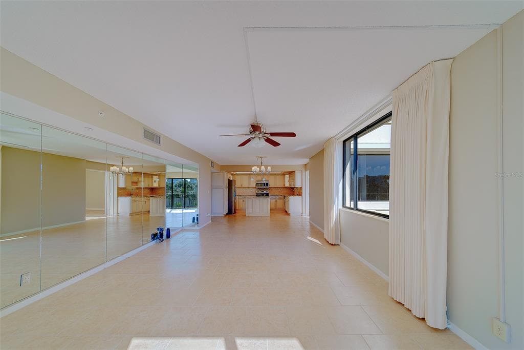 1480 GULF BOULEVARD 201 photo 10