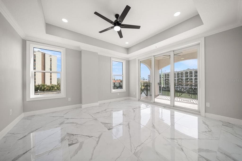 211 DOLPHIN POINT 301 photo 8