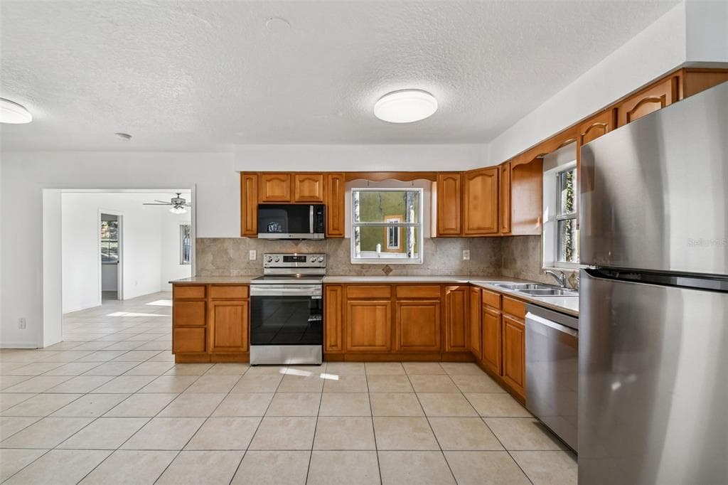4601 RIVER HILLS DRIVE photo 6
