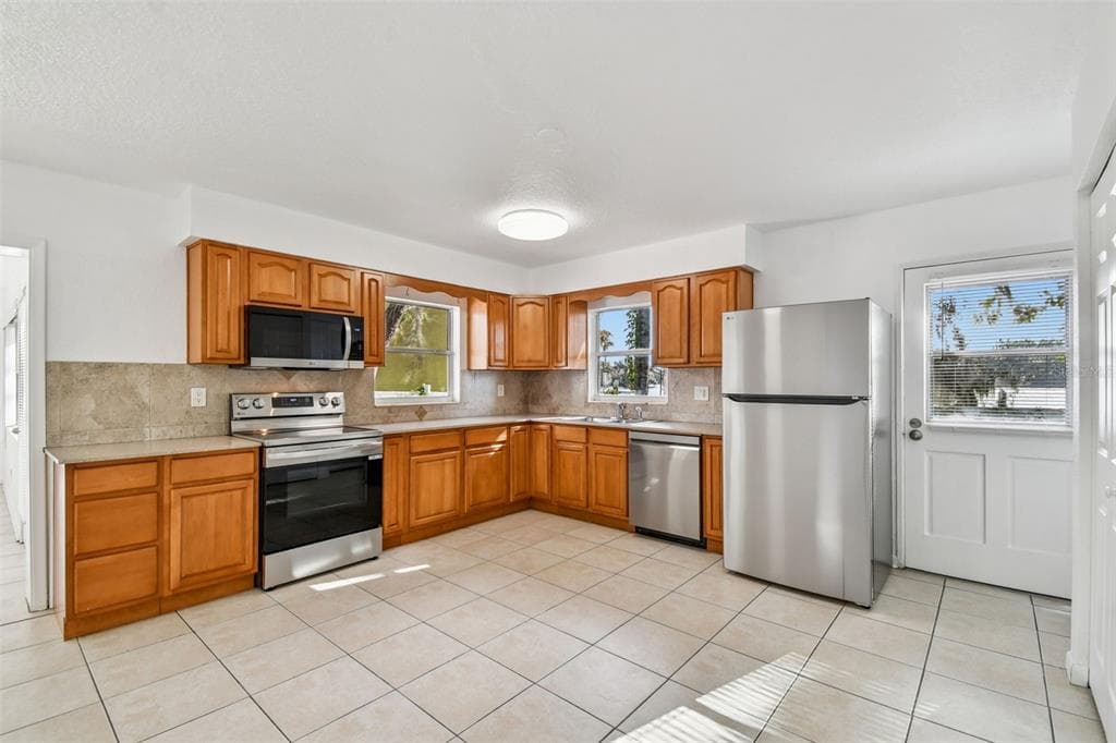 4601 RIVER HILLS DRIVE photo 7