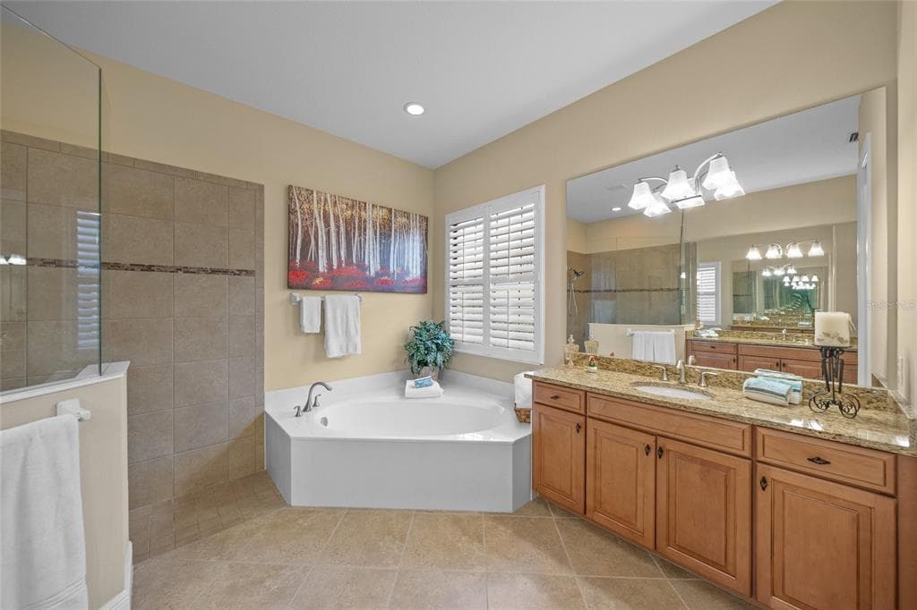 7108 CALLANDER COVE photo 20