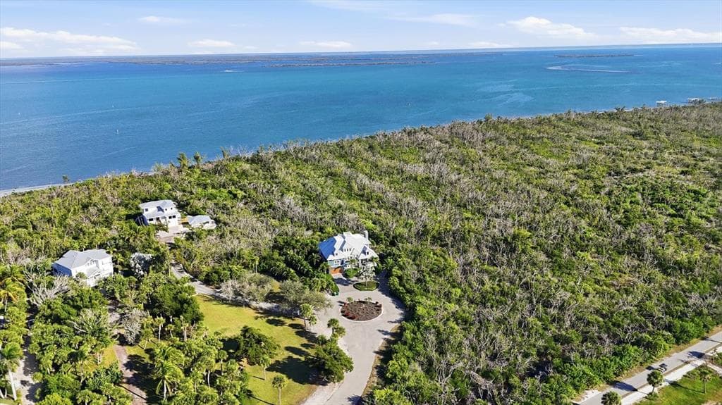 5010 GROUPER HOLE COURT photo 18