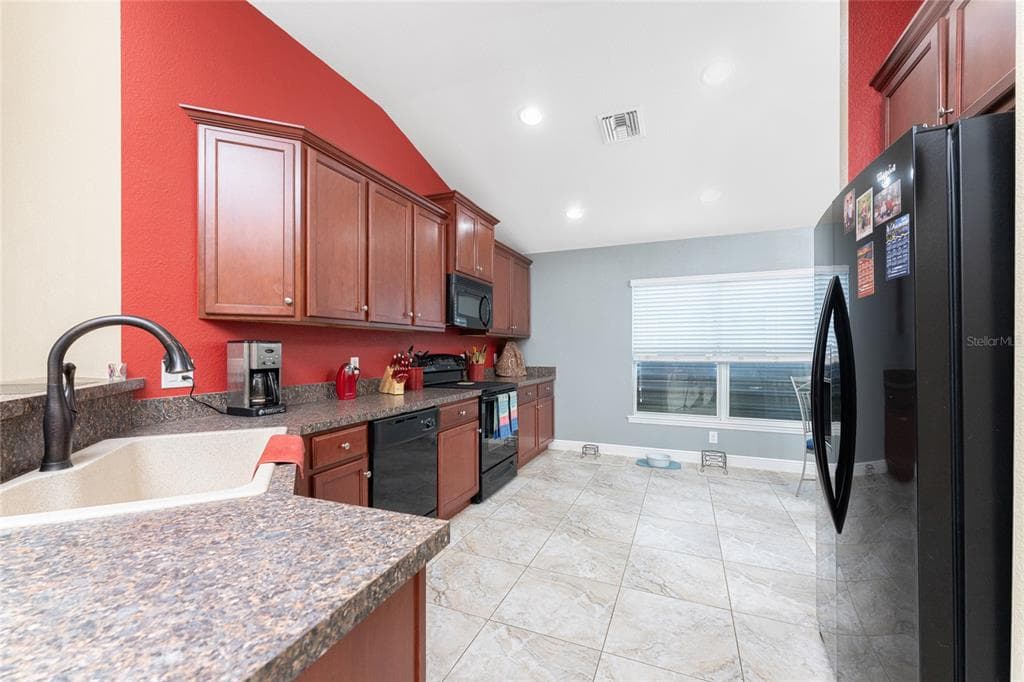 27002 CLEAR CREEK WAY photo 13