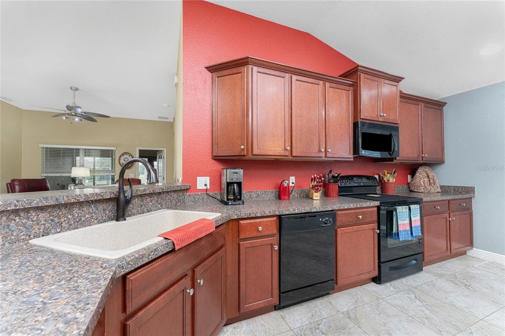 27002 CLEAR CREEK WAY photo 14