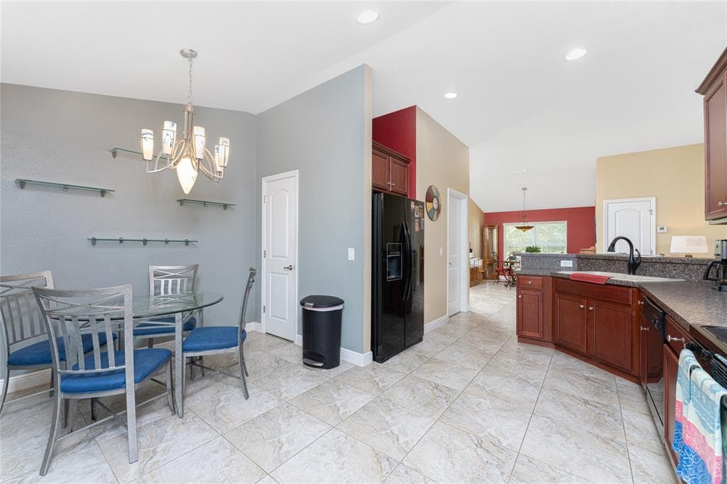 27002 CLEAR CREEK WAY photo 18