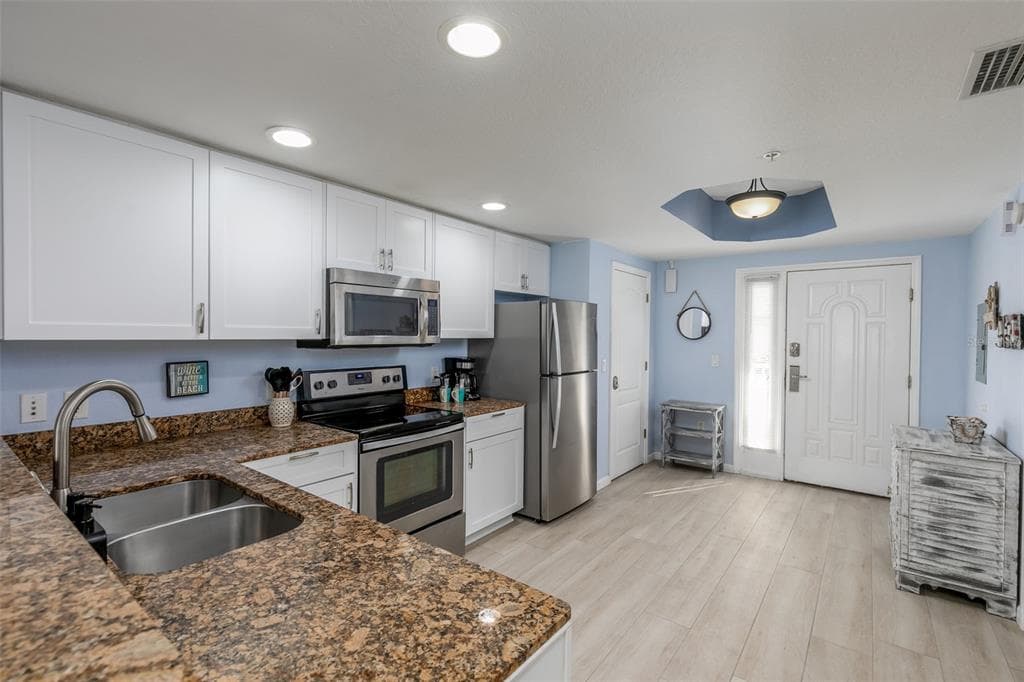 12000 GULF BOULEVARD 311N photo 15