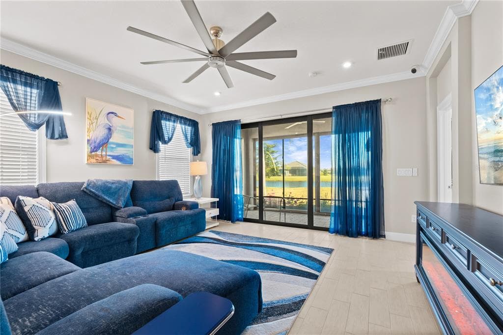 4743 MOTTA COURT photo 8
