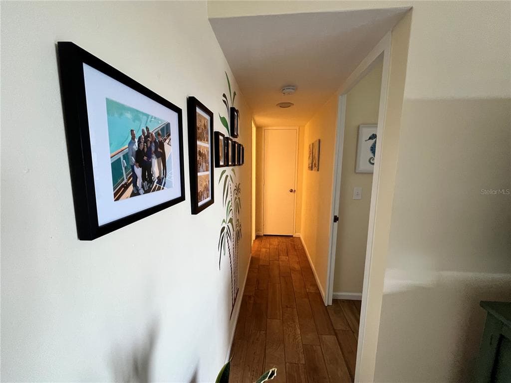 880 MANDALAY AVENUE S806 photo 17