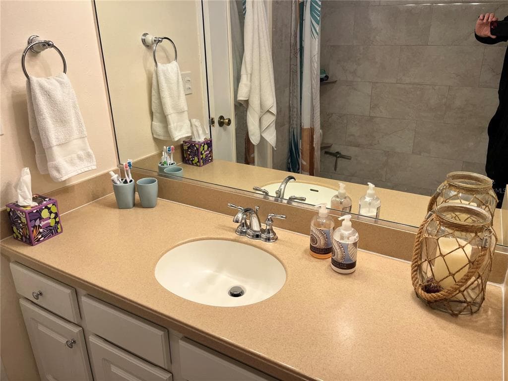 880 MANDALAY AVENUE S806 photo 24
