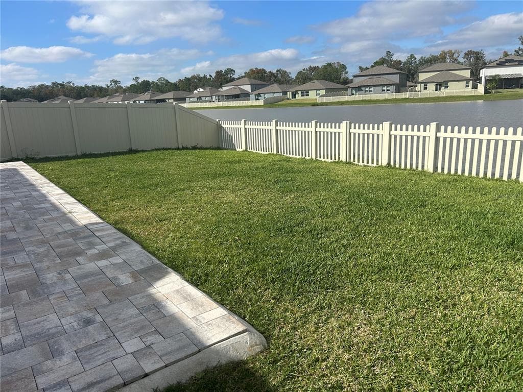 4400 TROTTERS WAY photo 3