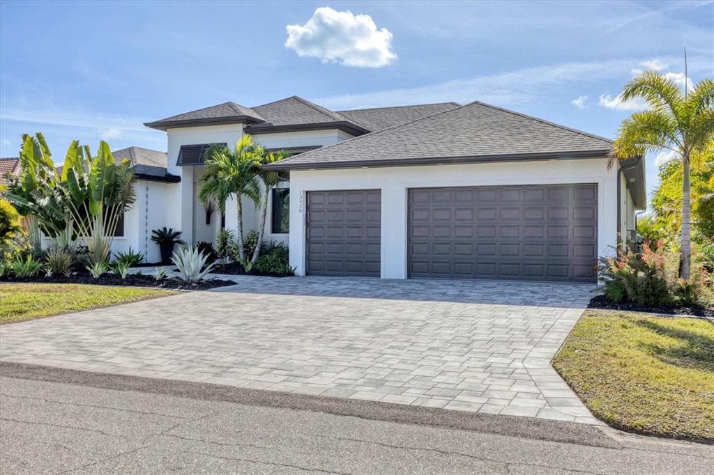 13428 AMARYLLIS CIRCLE photo 2
