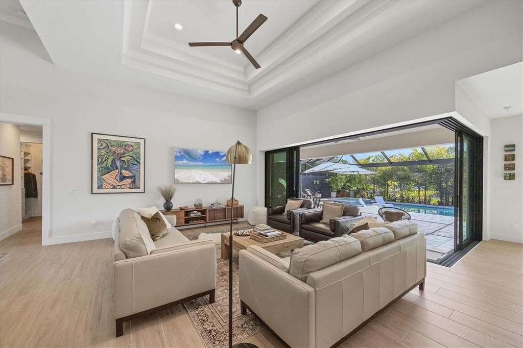 13428 AMARYLLIS CIRCLE photo 7