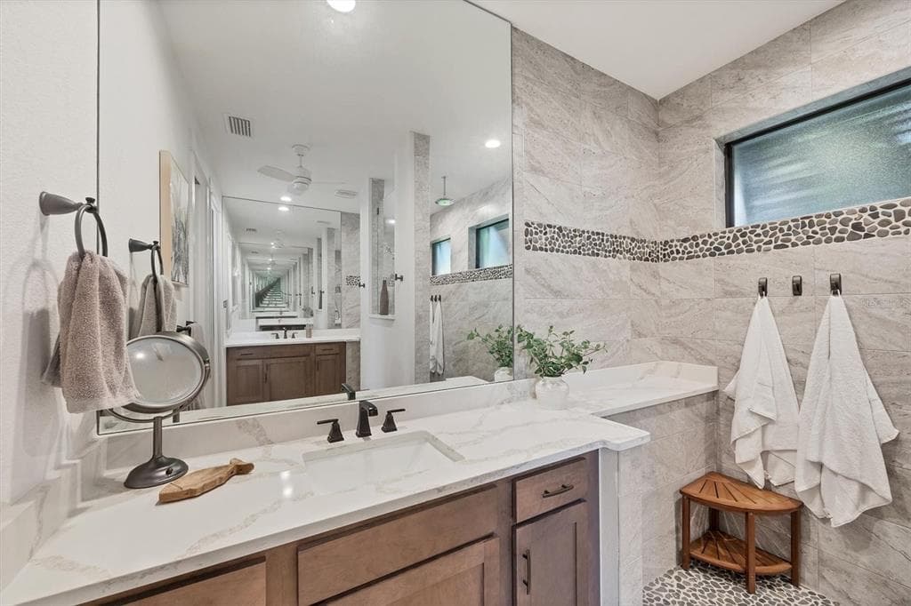 13428 AMARYLLIS CIRCLE photo 18