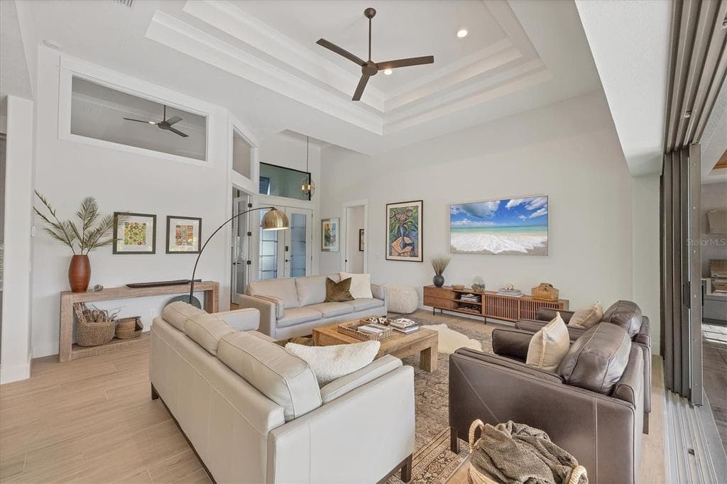 13428 AMARYLLIS CIRCLE photo 8