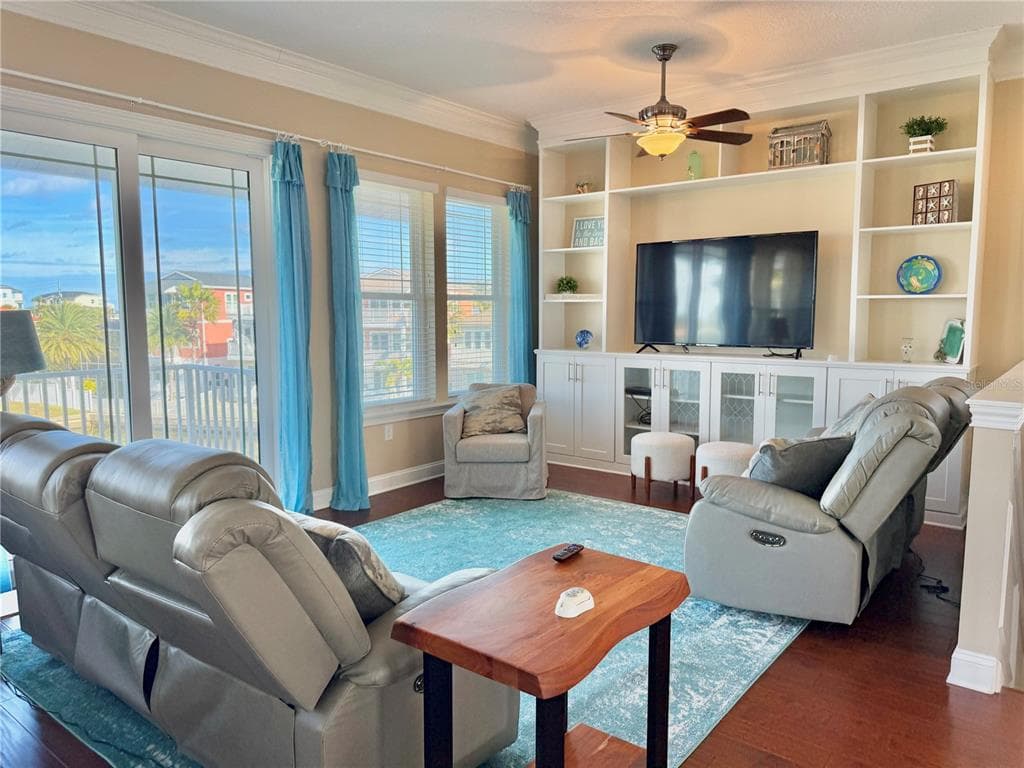 2727 MORNING LIGHT COURT photo 8