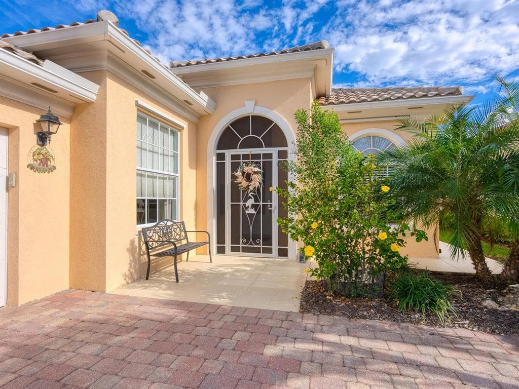 7675 ULIVA WAY photo 1
