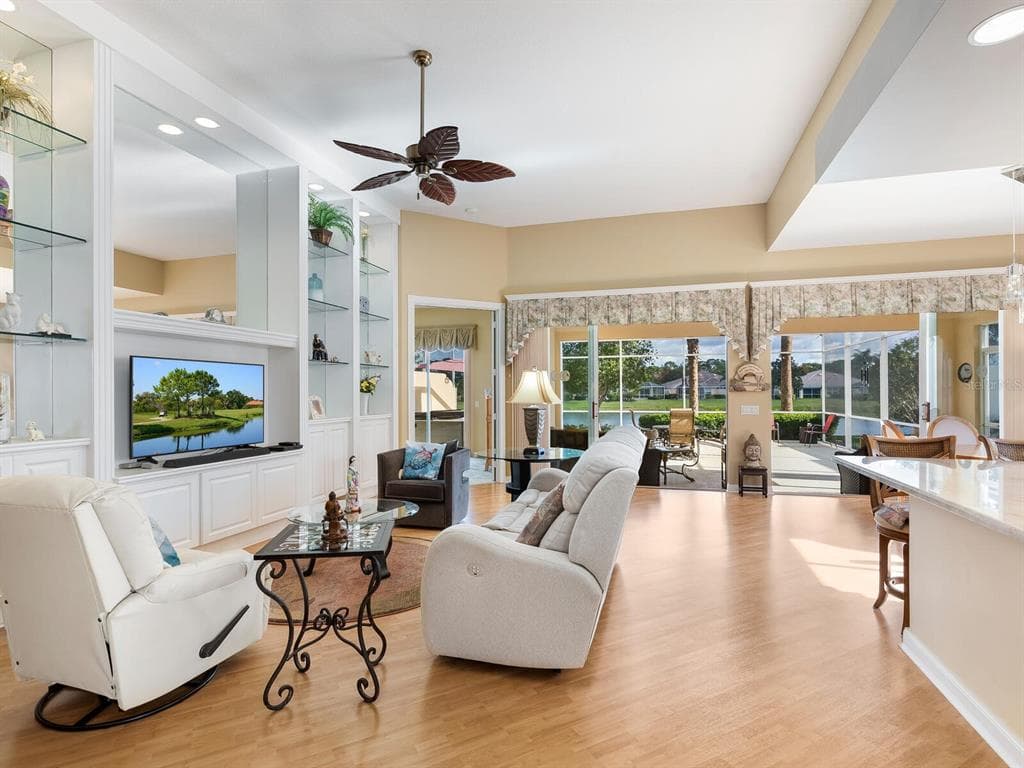 7675 ULIVA WAY photo 5