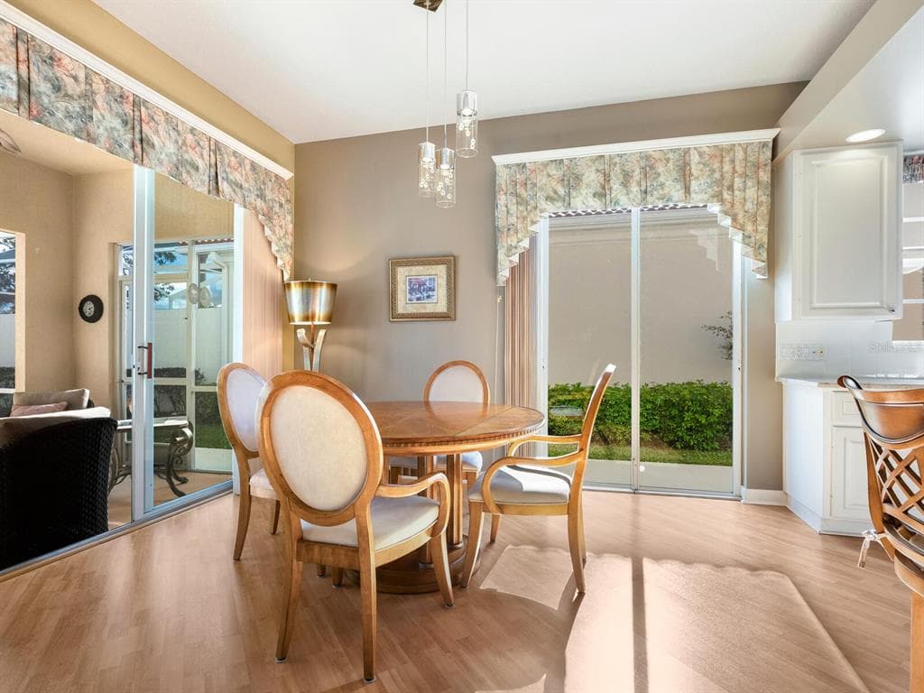 7675 ULIVA WAY photo 8